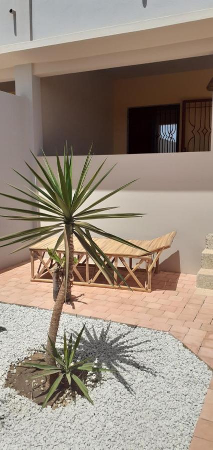 Hotel Dekk Jamm, Ou L'On Trouve La Paix Toubab Dialaw Exterior foto